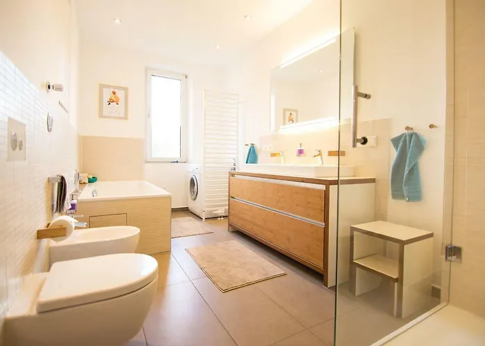 아파트 Gunther49 *